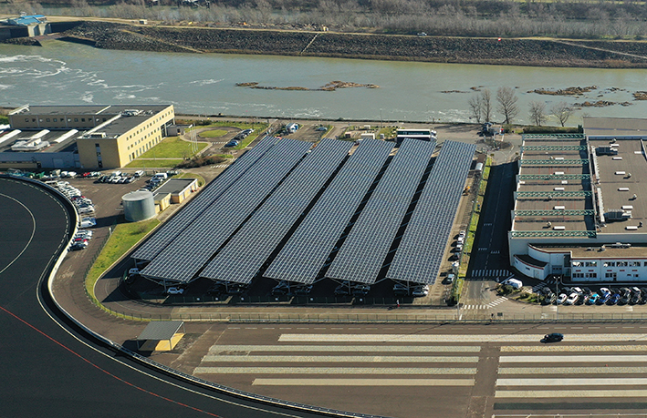Terre et Lac : forte croissance sur le marché des toitures photovoltaïques