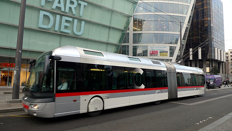 Bus à haut niveau de service Trévoux-Lyon : le Val de Saône plus près du centre de la métropole
