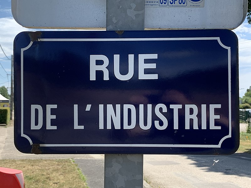 Relocalisation industrielle : un défi social et environnemental