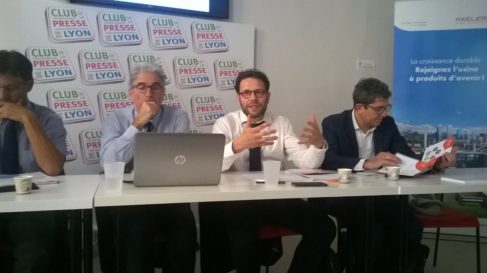De gauche à drotie, Pierre Beccat, ancien président, Jean-Emmanuel Mas, directeur, Thierry Raevel, président et Philippe Monnet, membre du bureau ( Enviscope.com)