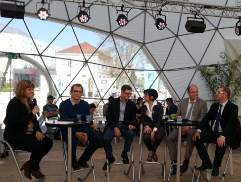 Sur le plateau TV de la Biennale de l'Habitat