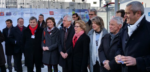 Au moment de l'inauguration