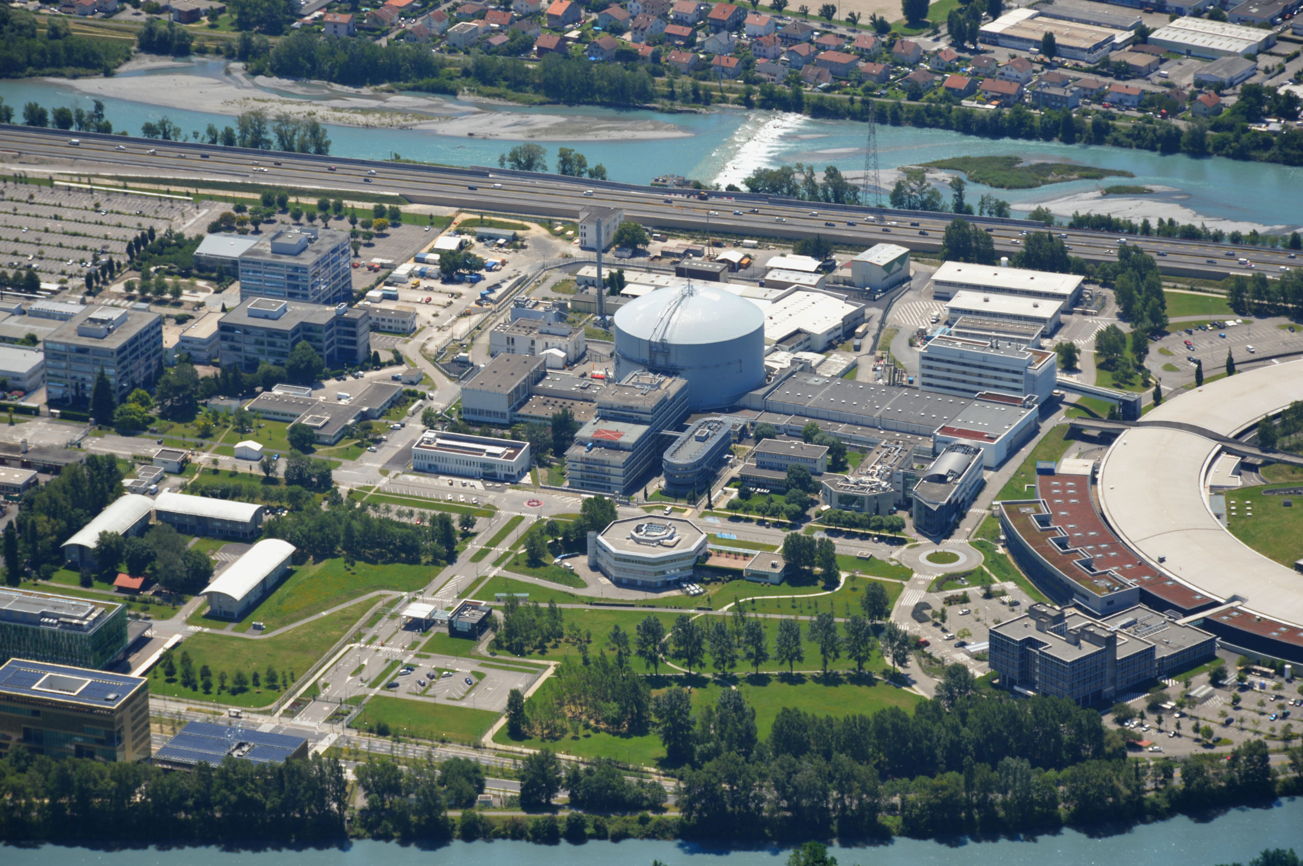 Science des neutrons : moyens renforcés pour l’Institut Laue Langevin