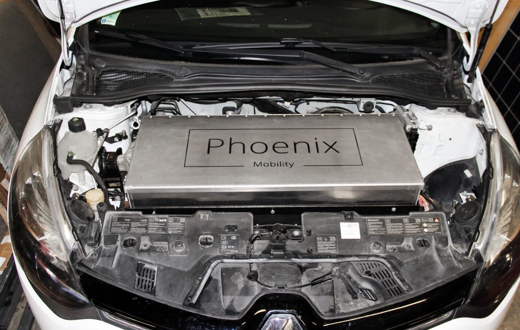 A Grenoble, Phoenix Mobility convertit des utilitaires thermiques en 100 % électriques