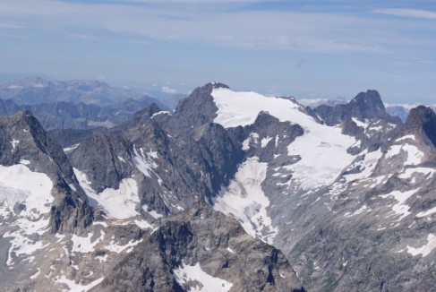 Le glaciers des Rouies, dans le massif des Ecrins, soumis comme les autres à un sévère recul ( Enviscope.com)