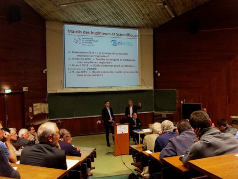 Louis Sentis, Air Liquide, et Frédéric Dohet, RTE: deux visions complémentaires de l'évolution des systèmes électriques ( photo André Mordant, IESF, Ain Rhône)