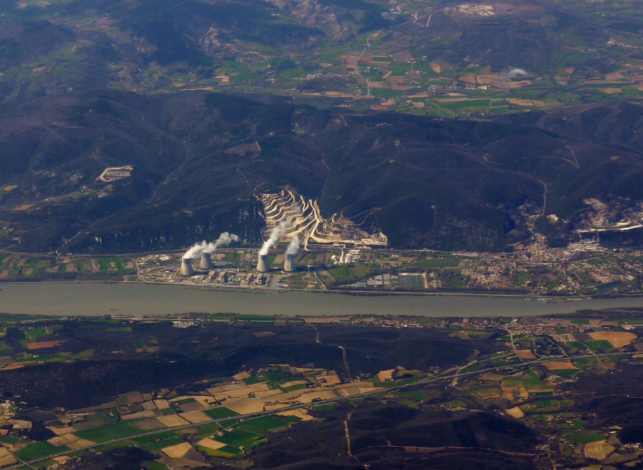 Séisme du Teil : pas d’impact visible sur les installations nucléaires