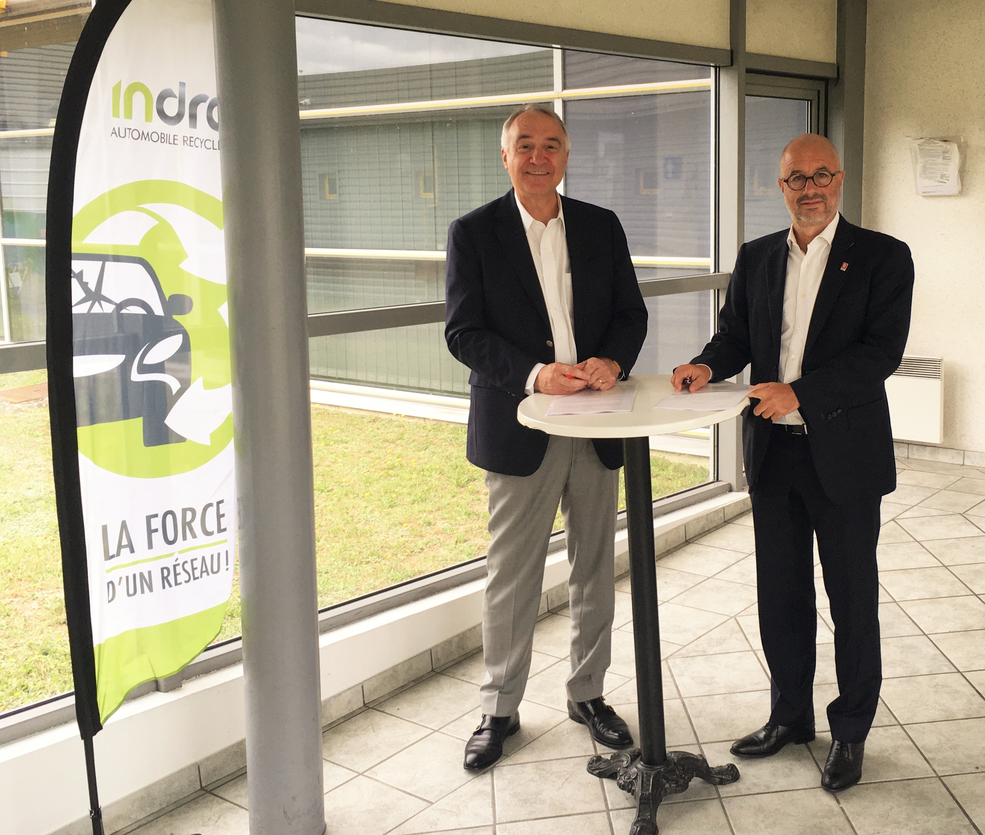 Renault Trucks crée son réseau de recyclage de poids lourds avec Indra