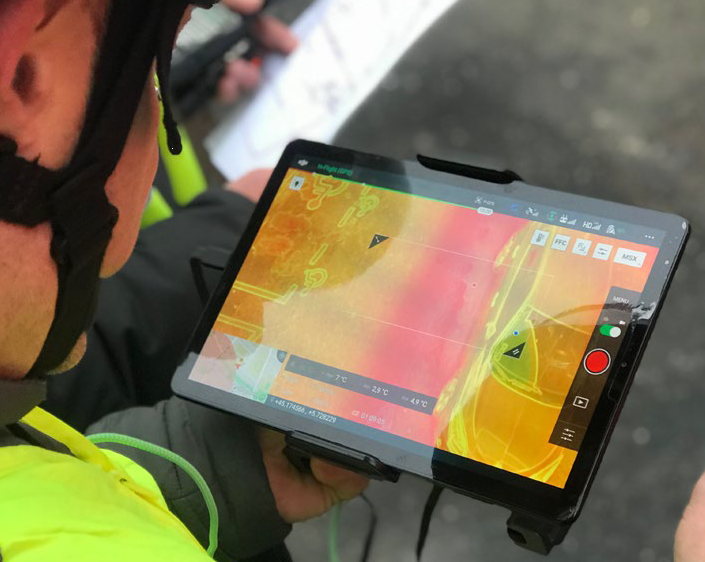 Réseaux de chaleur : un drone pour repérer les fuites à Grenoble