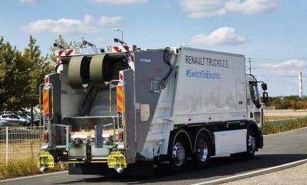 La Métropole de Lyon teste une benne à ordures ménagères Renault Trucks 100 % électrique