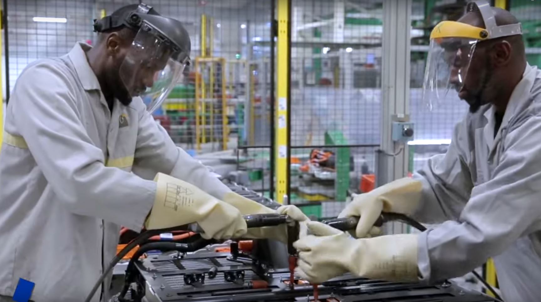 Recyclage des batteries de véhicules électriques : Renault, Solvay et Veolia s’associent