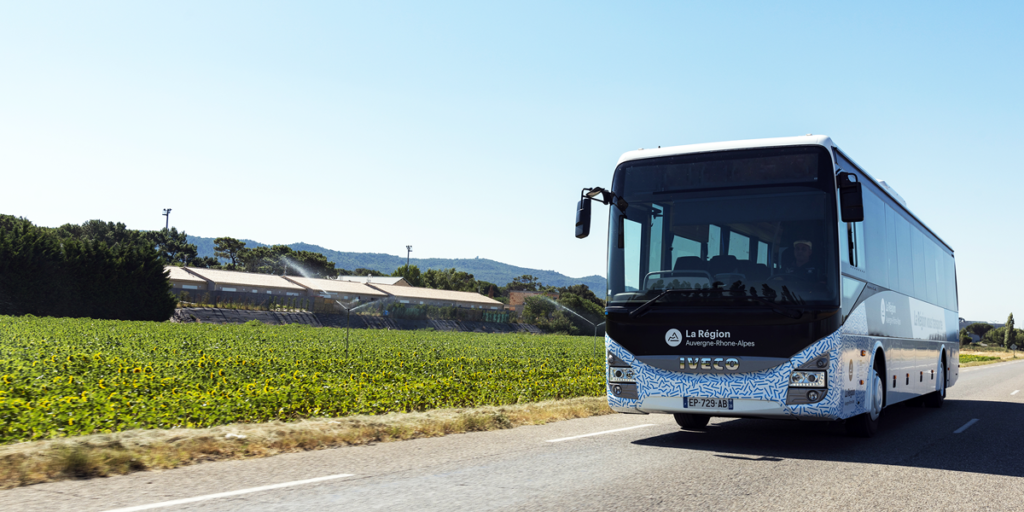 La Région aux commandes des transports dans l’Ain et le Cantal