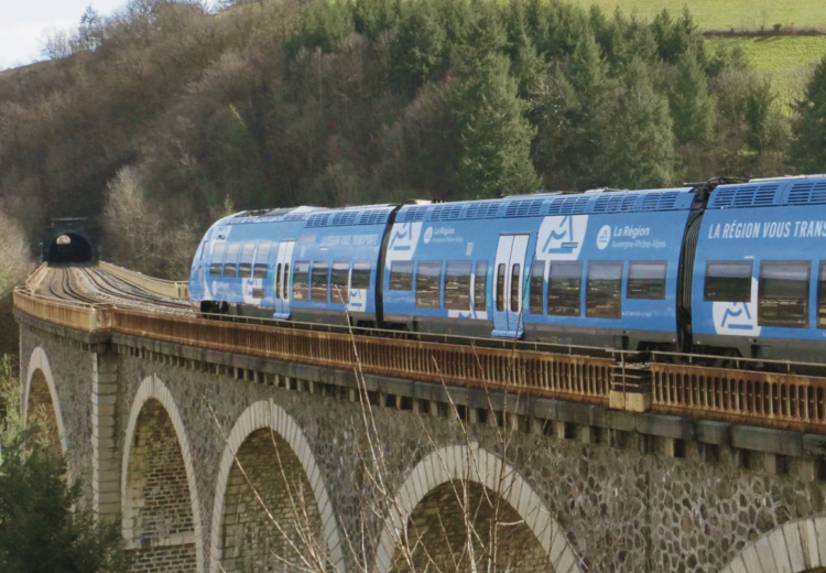 Pour les trains de l’été, Auvergne-Rhône-Alpes s’engage avec TER de France