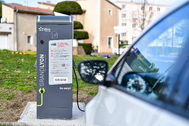 Véhicules électrique : Izivia investit fortement à Lyon